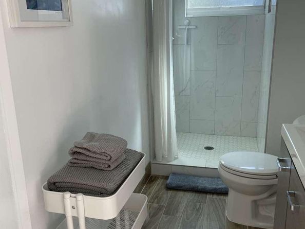 441 35th St, West Palm Beach FL 33407