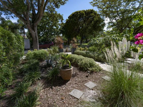 441 35th St, West Palm Beach FL 33407