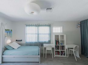 441 35th St, West Palm Beach FL 33407