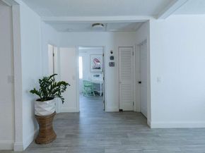 441 35th St, West Palm Beach FL 33407