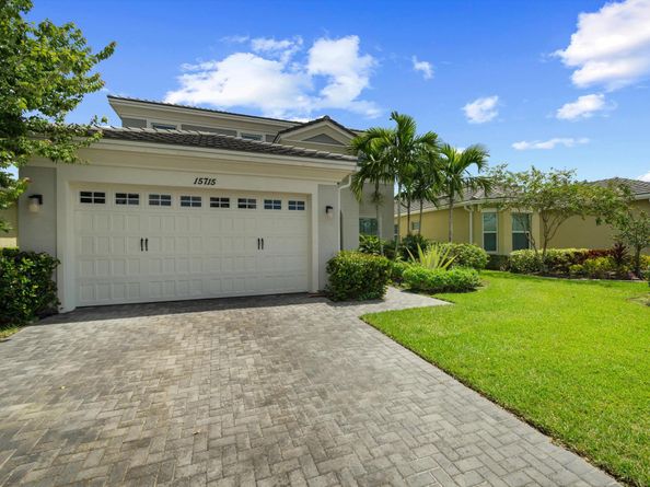 15715 Goldfinch Circle, Westlake FL 33470