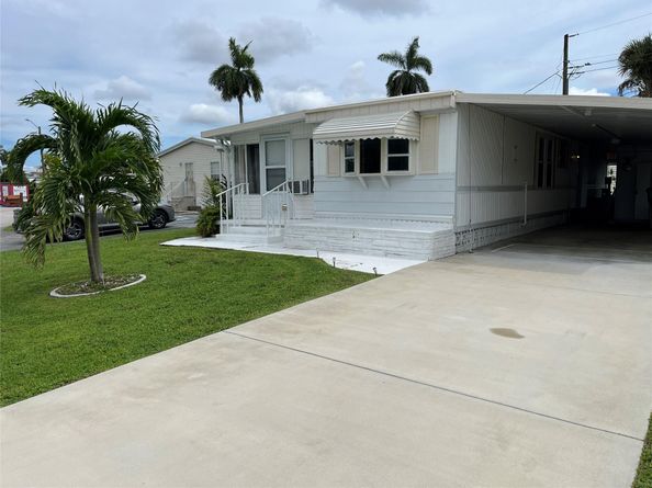 1910 SW 85th Ter, Davie FL 33324