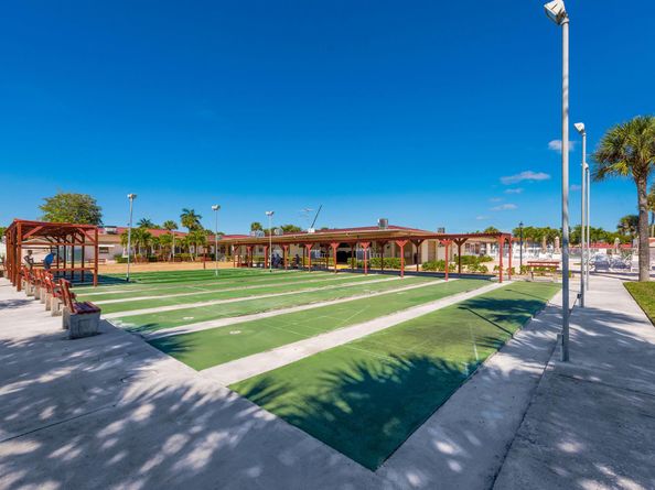 150 Lake Meryl Drive 143, West Palm Beach FL 33411