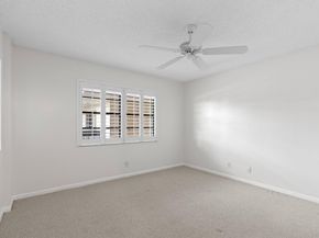 7020 Half Moon Circle 205, Hypoluxo FL 33462