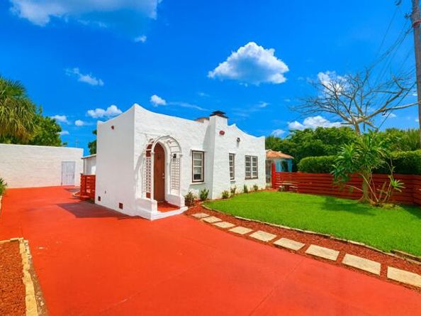3210 Greenwood Avenue, West Palm Beach FL 33407