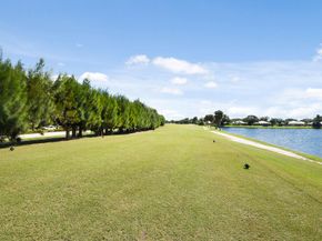 1001- B Pinecrest Circle, Jupiter FL 33458
