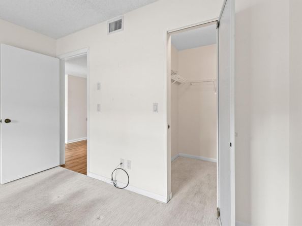 1001- B Pinecrest Circle, Jupiter FL 33458
