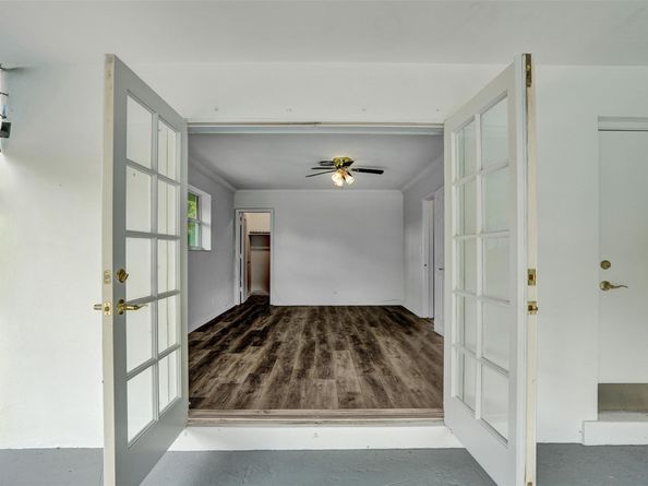 2210 NE 61st Ct, Fort Lauderdale FL 33308