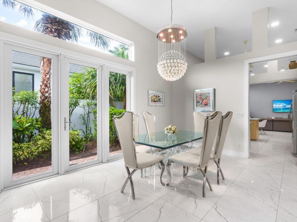 16112 Villa Vizcaya Place, Delray Beach FL 33446