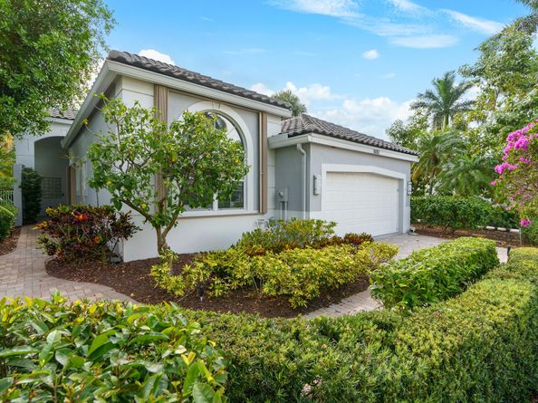 16112 Villa Vizcaya Place, Delray Beach FL 33446
