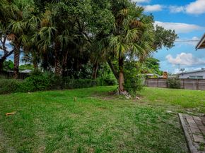 1023 N Australian Avenue, West Palm Beach FL 33401