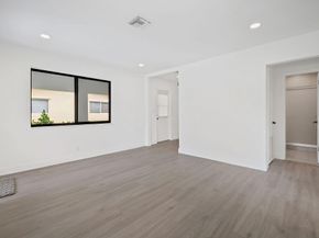 699 NE 40th St, Oakland Park FL 33334
