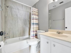 9185 SW 5th St A, Boca Raton FL 33428