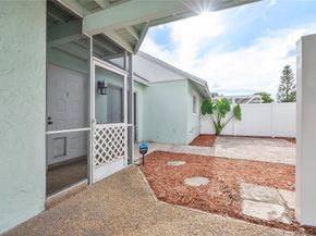 9185 SW 5th St A, Boca Raton FL 33428