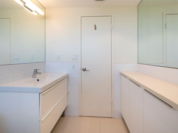 2555 NE 11th St 902, Fort Lauderdale FL 33304