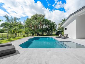 100 Glenbrook Court, Atlantis FL 33462