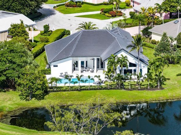 100 Glenbrook Court, Atlantis FL 33462