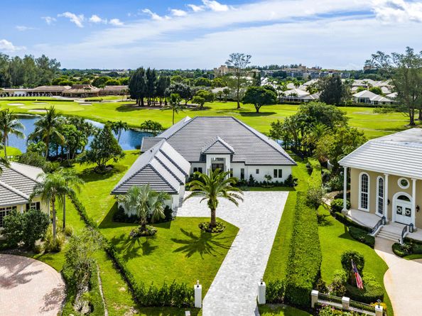 100 Glenbrook Court, Atlantis FL 33462
