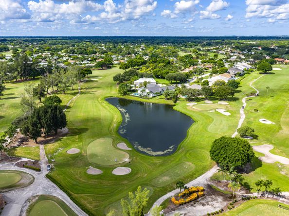 100 Glenbrook Court, Atlantis FL 33462