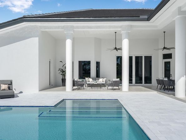 100 Glenbrook Court, Atlantis FL 33462