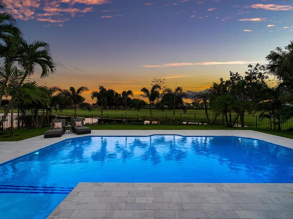 100 Glenbrook Court, Atlantis FL 33462
