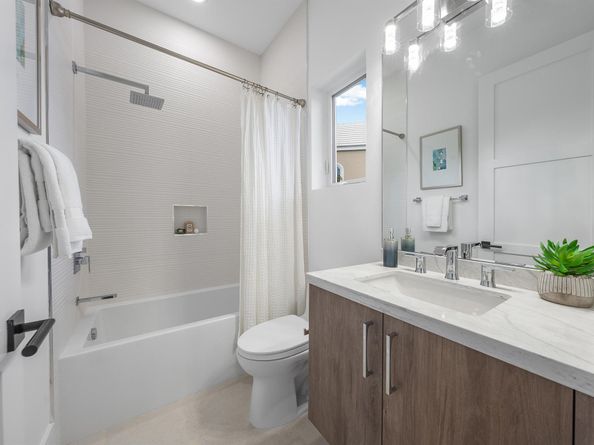 100 Glenbrook Court, Atlantis FL 33462