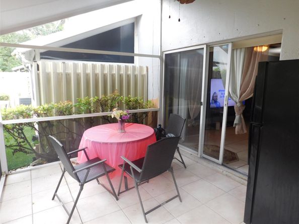 1106 SW 44th Way, Deerfield Beach FL 33442