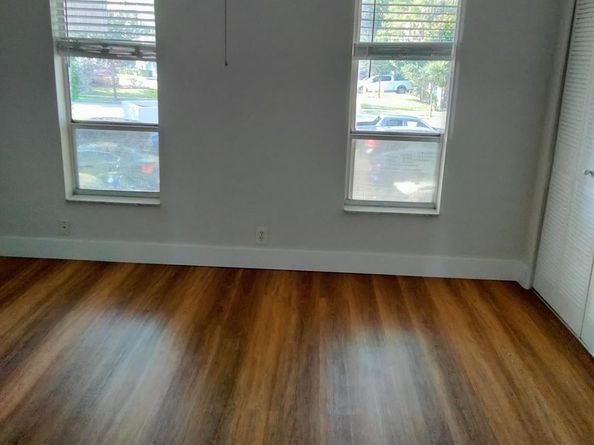 1100 Crystal Lake Dr 115, Deerfield Beach FL 33064