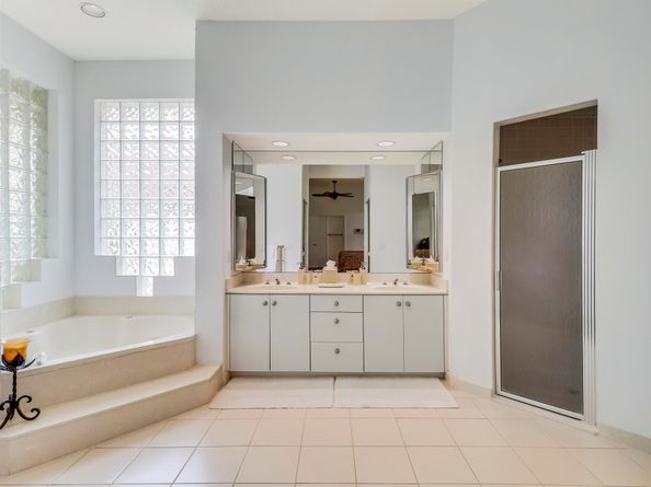 18951 Painted Leaf Court, Jupiter FL 33458