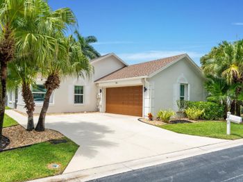 212 Trails End