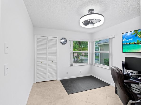 212 Trails End, Greenacres FL 33413