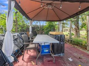108 SW 2nd St, Deerfield Beach FL 33441