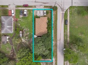 108 SW 2nd St, Deerfield Beach FL 33441