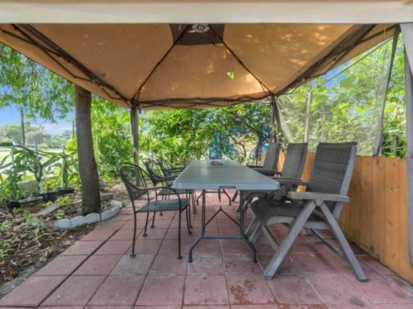 108 SW 2nd St, Deerfield Beach FL 33441
