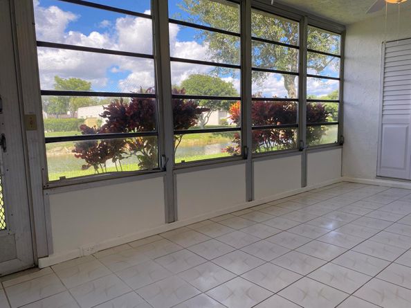 127 Lake Susan Drive, West Palm Beach FL 33411