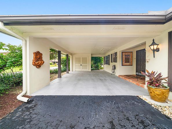 530 Forestview Drive, Atlantis FL 33462