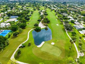 530 Forestview Drive, Atlantis FL 33462