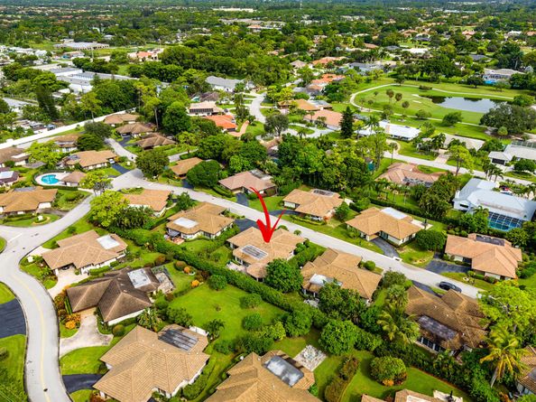 530 Forestview Drive, Atlantis FL 33462