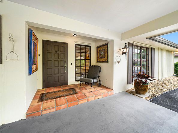 530 Forestview Drive, Atlantis FL 33462