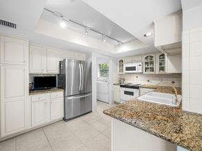 530 Forestview Drive, Atlantis FL 33462