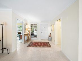 530 Forestview Drive, Atlantis FL 33462