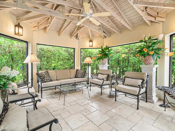 530 Forestview Drive, Atlantis FL 33462