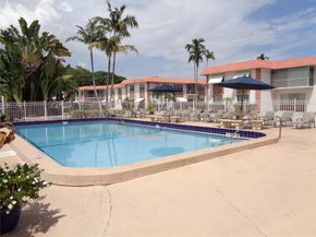 3550 NW 8th Ave 609, Pompano Beach FL 33064