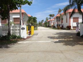 3550 NW 8th Ave 609, Pompano Beach FL 33064
