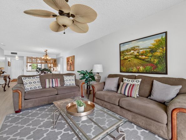 2441 Village Boulevard 206, West Palm Beach FL 33409