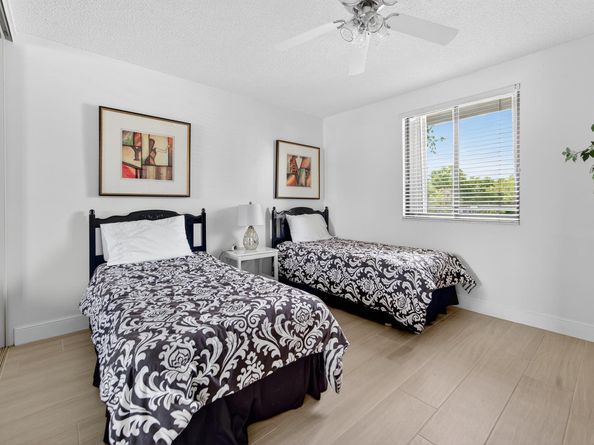 2441 Village Boulevard 206, West Palm Beach FL 33409