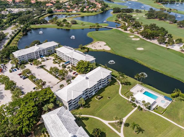 2441 Village Boulevard 206, West Palm Beach FL 33409