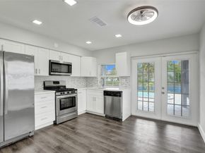 2501 NW 87th ave, Sunrise FL 33322