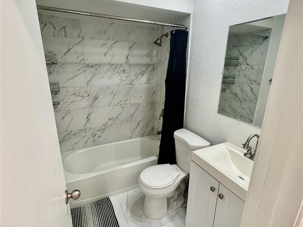 17034 NW 66th Ct 0, Hialeah FL 33015