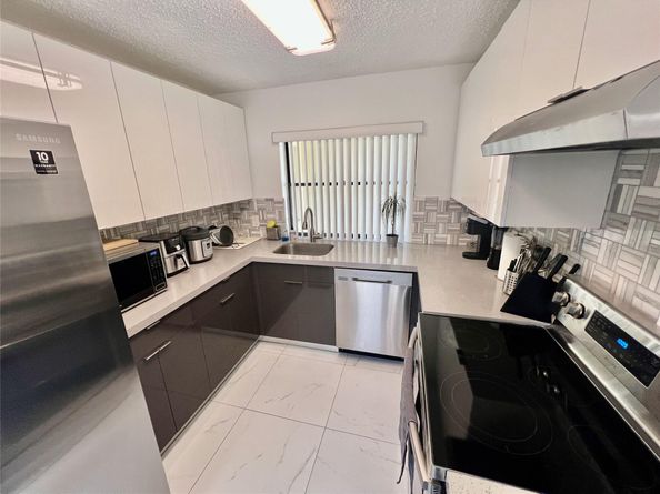 17034 NW 66th Ct 0, Hialeah FL 33015